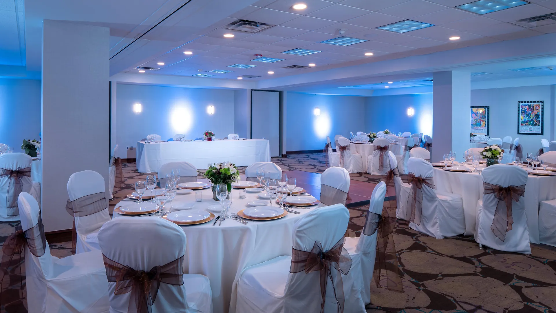 Crowne Plaza Memphis Downtown By Ihg Hotel