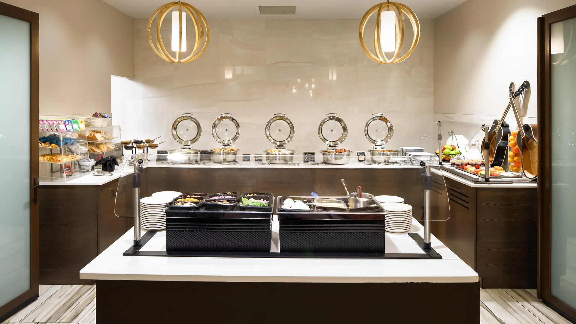 Crowne Plaza Memphis Downtown By Ihg Hotel United States