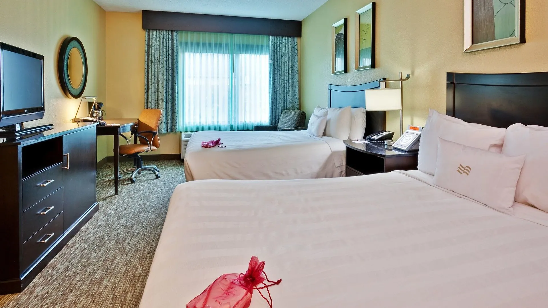 Crowne Plaza Memphis Downtown By Ihg Hotel